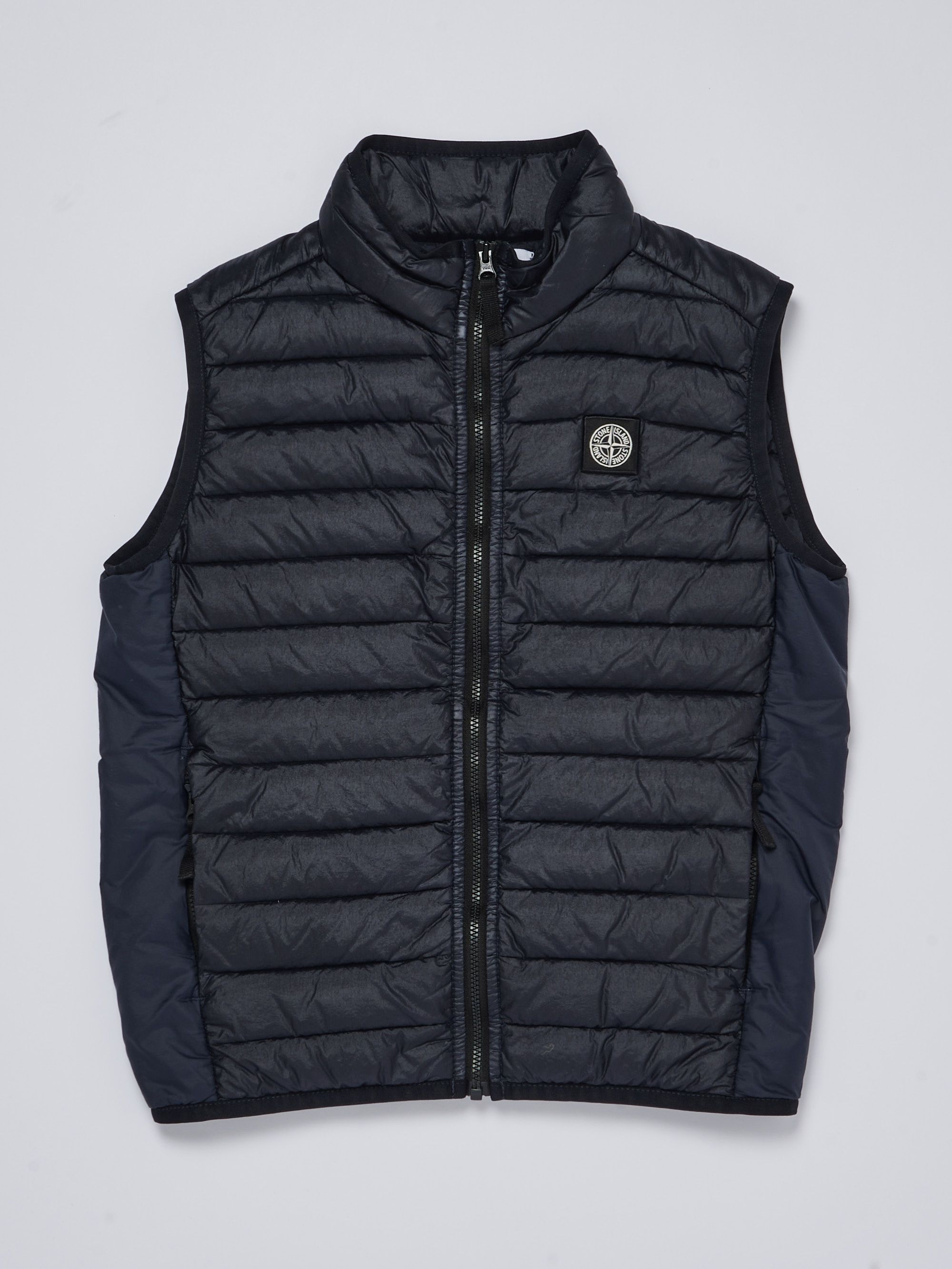 Stone Island Junion ärmellose Daunenjacke für Jungen aus 